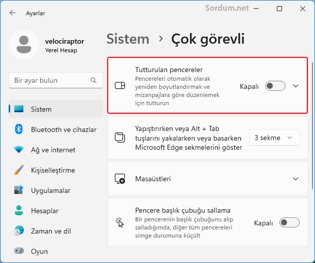Tutturulan pencereler kapalı